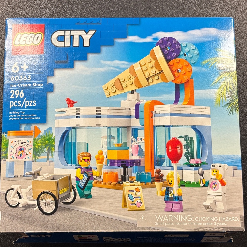 LEGO City Ice-Cream Shop Set with Orange, Blue, and White
